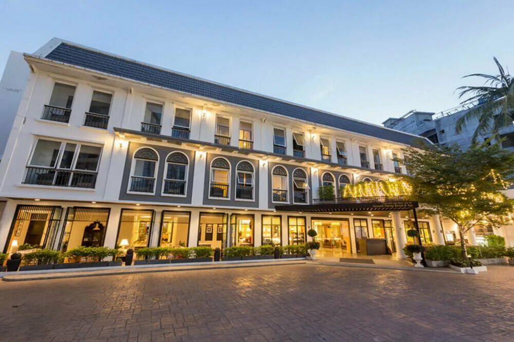 Sawaddi patong resort 4 патонг