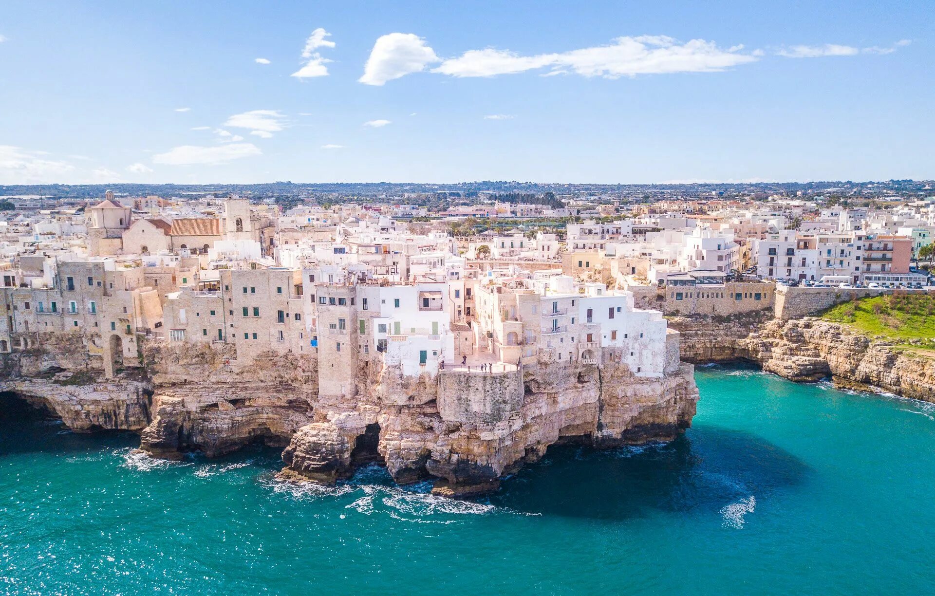 Полиньяно-а-Маре, Апулия. Bari, Puglia, Италия. Бари Апулия. Бари Полиньяно а Маре. Бари картинки