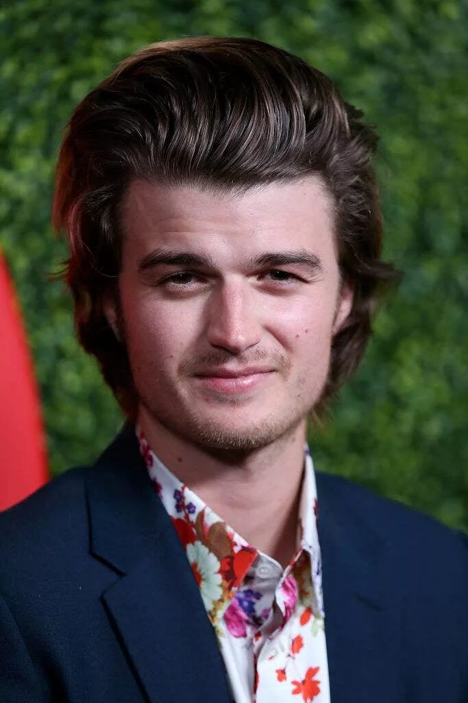 Джо Кири. Джо Кири 2021. Джо Кири Joe Keery. Джо Кири 2022. Джо керри