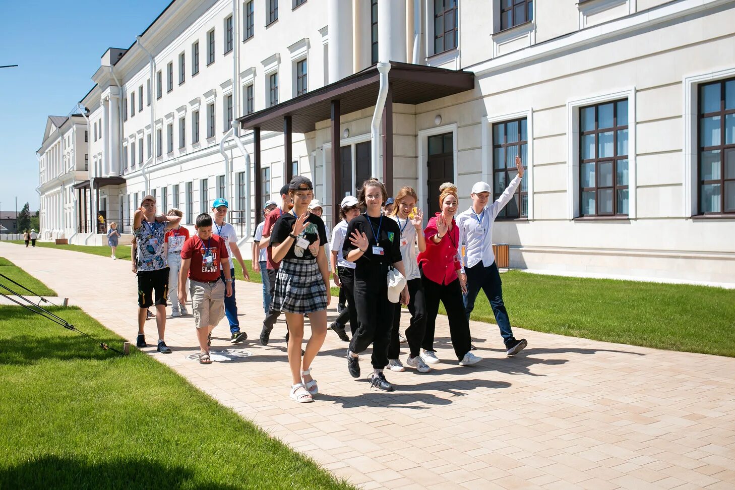 Лицей 1 гродно. Лицей 1 Усть Лабинск. Лицей МГУ Усть Лабинск. Университетский лицей Усть Лабинск. Лицей Лобачевского Усть Лабинск.