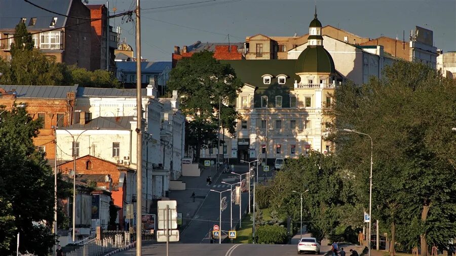 Сколько живет в харькове. Бурсацкий спуск Харьков. Бурсацкий спуск. Харьков Бурсацкий спуск фото. Бурсацкий спуск рынок.