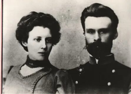 Фамилия михаилов