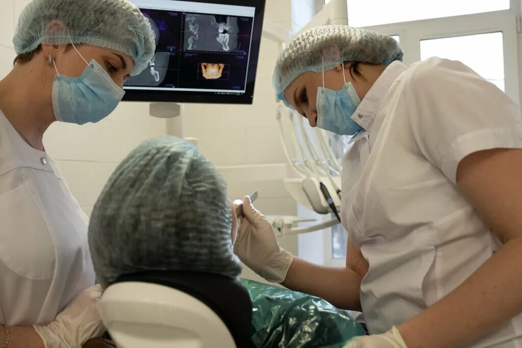 госпиталь для ветеранов войн коронавирус. городская клиническая больница иркутск. платные больницы в иркутске. верхняя набережная иркутск сосудистый центр. поликлиника 2 дорожной больницы иркутск.