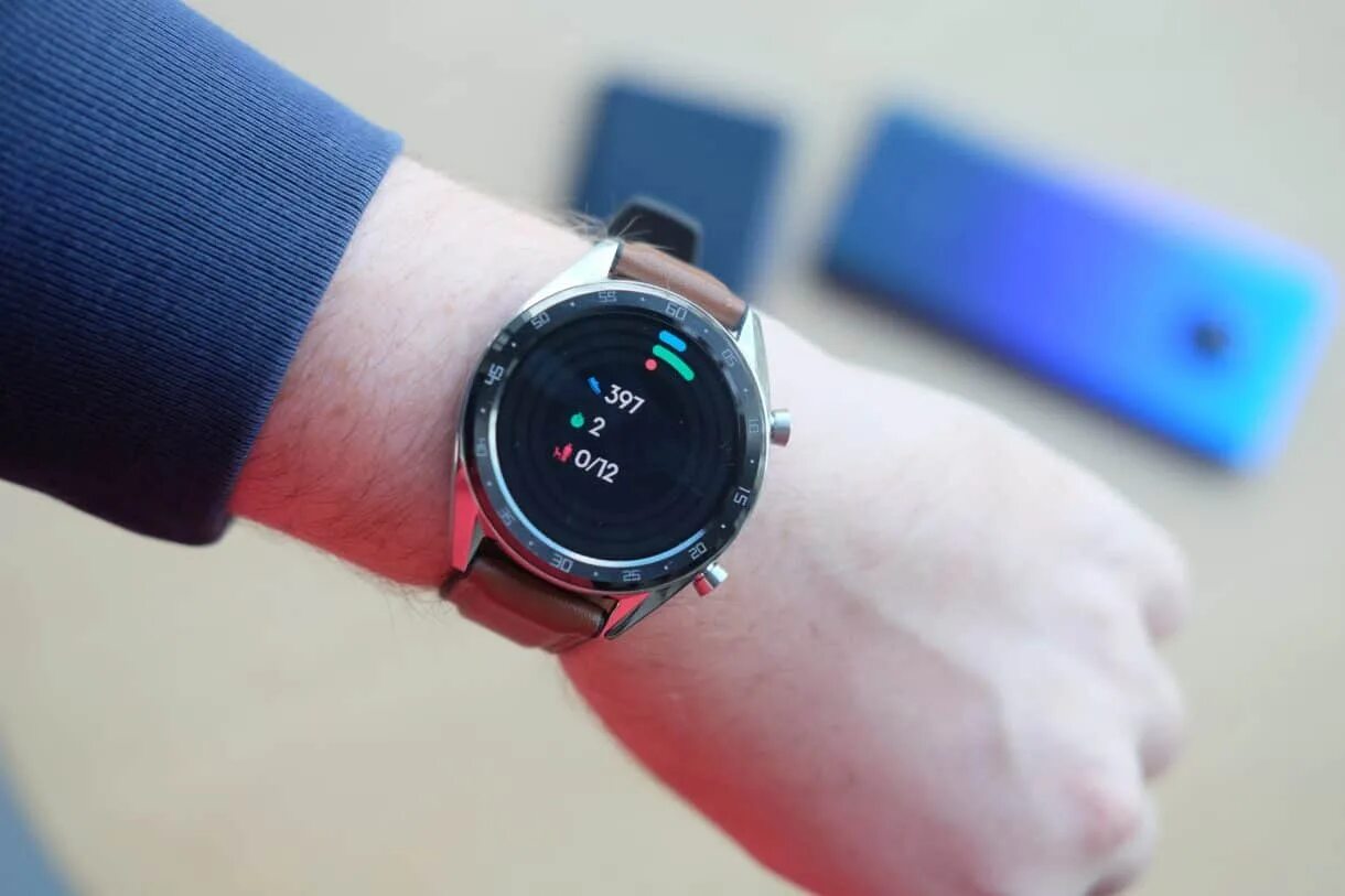 Как установить huawei watch gt 3. Хуавей джи ти 3 часы. смарт часы gt3. huawei watch gt 3 runner. смарт часы porsche gt3.