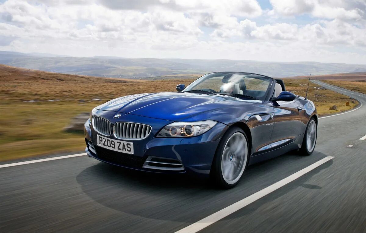 Https auto ru bmw. BMW z4 2009. БМВ модели z4. Машина БМВ z4. BMW z4 Roadster 2022.