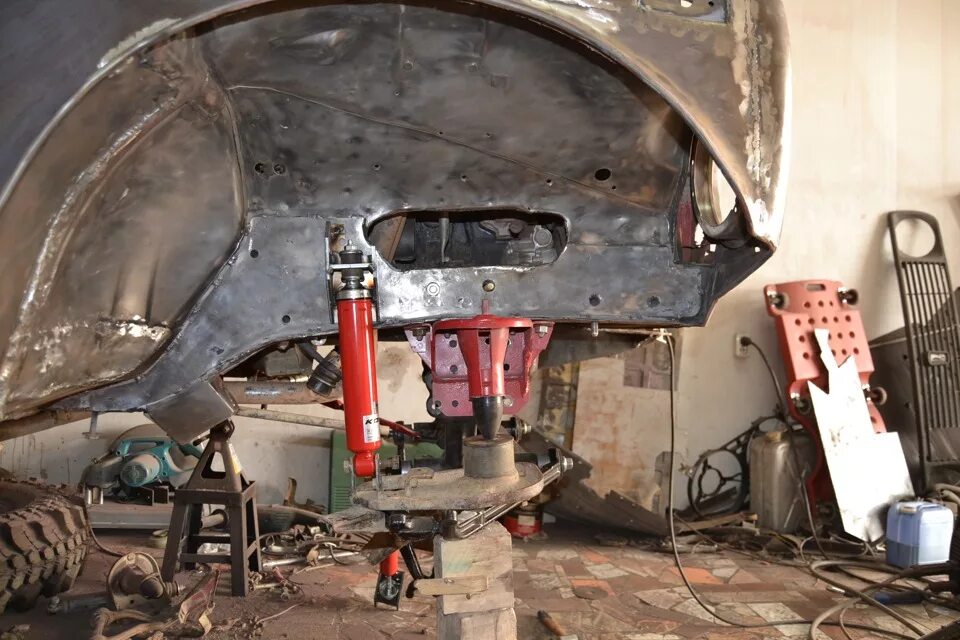 Замена резиновых втулок задних амортизаторов Нива 2121/21213/21214 - Lada 4x4 3D