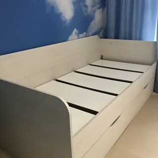 Кровать с двумя ящиками