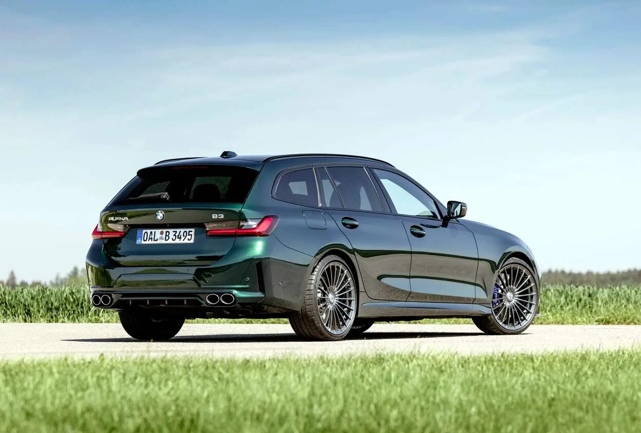 Alpina b3 Touring 2021. БМВ Alpina 2023. БМВ Альпина 2022. BMW Alpina 3 2023. Бмв универсал 2023