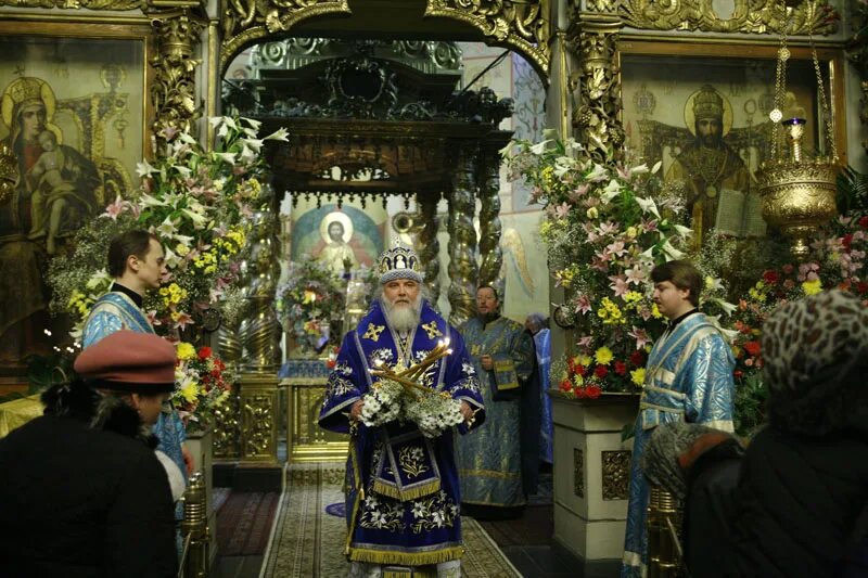 богослужения донской монастырь москва