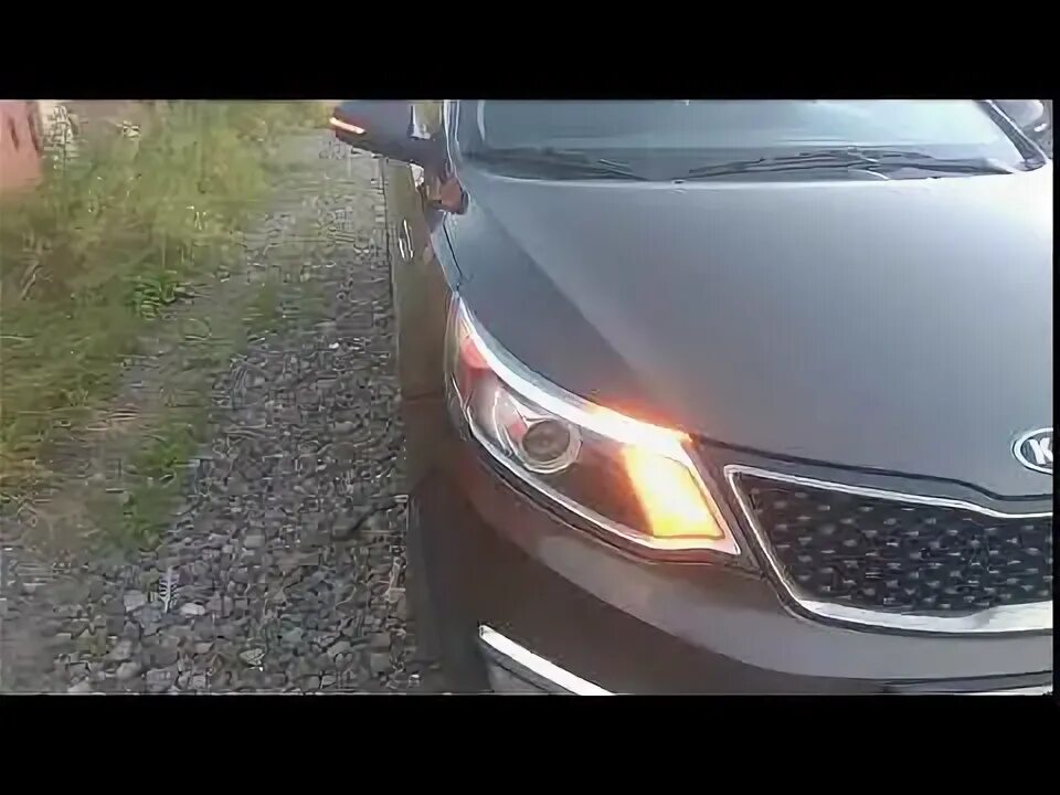 Как снять поворотник киа рио Замена лампы указателя поворота в блок-фаре на KIA Rio 3 YouTube