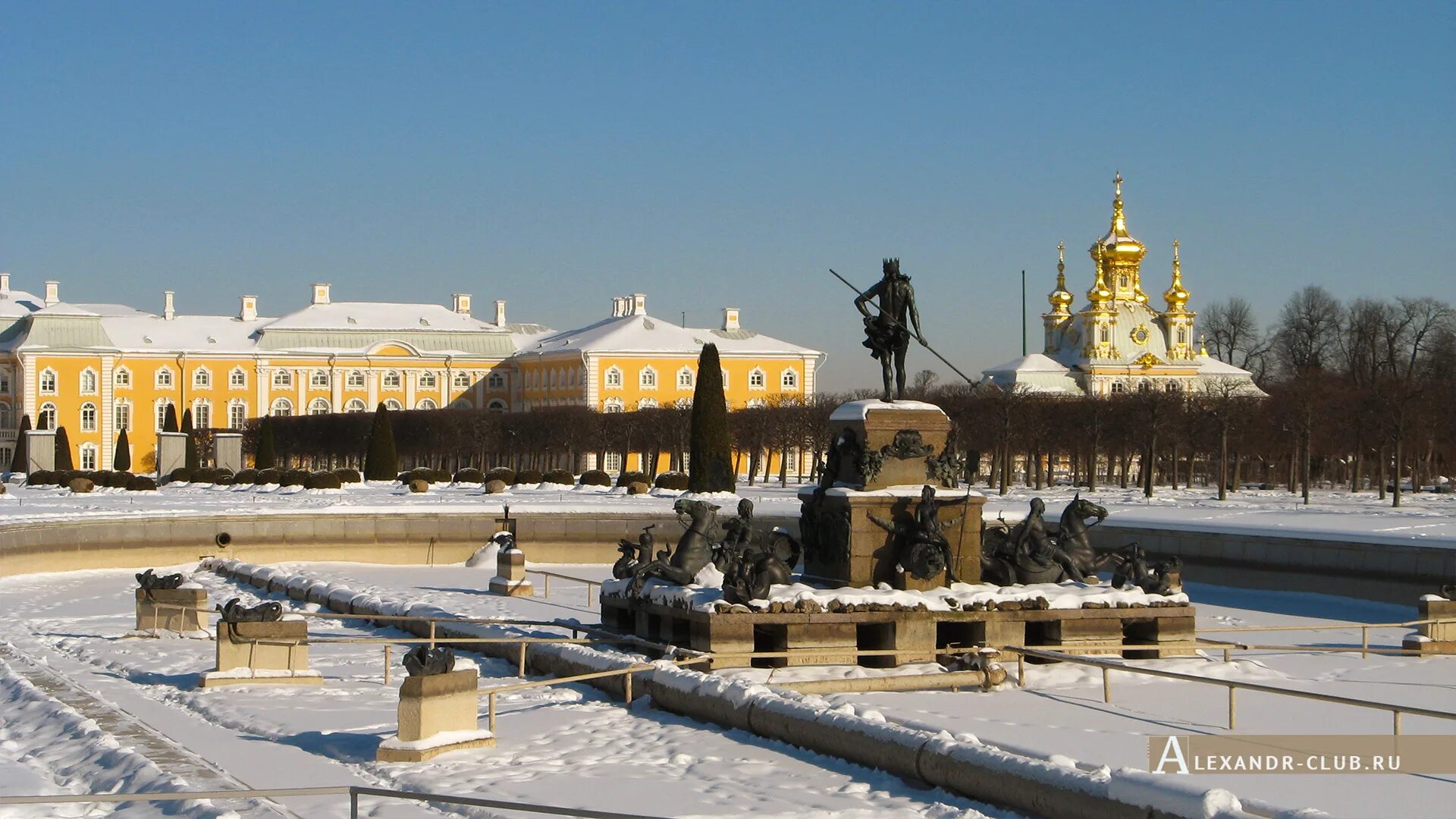 Петергоф фонтаны зимой. Музей-заповедник «петергоф» pbvjq. Петергоф зимний дворец. Зимний петергоф. Петергоф зимний дворец.