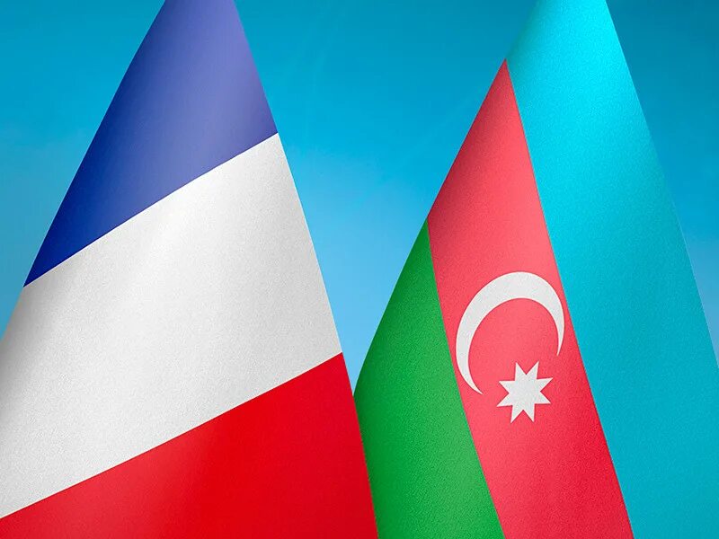 Azeri 2. Франция Азербайджан. Франция Азербайджан флаги. Италия и Азербайджан. Флаг Армении и Франции.