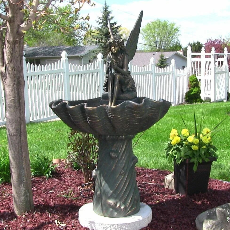 Фея фонтанов. Фонтанчик для сада фей. фейри в фонтан. фонтан фея. fairy fountain.