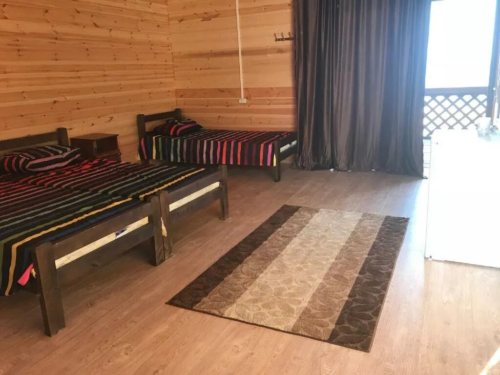 Турбазе друг. Турбаза тридевятое царство на чудском озере. Турбазе друг. Поселок избербаш дагестан. База отдыха берег валдая.