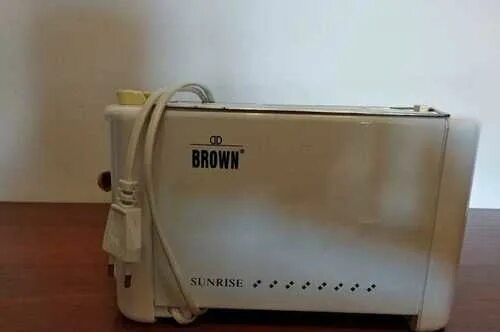 Brown king. Тостер Brayer br2100. Тостер Brown King Electronic Toaster br-1195. Тостер Brown King br-1195. Тостер Brown King br-1195 разборка.