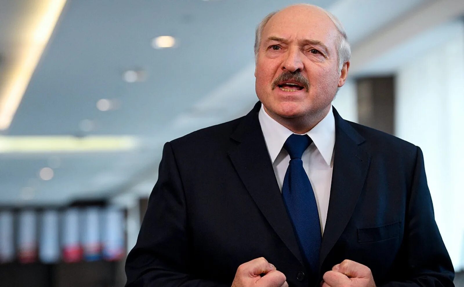 Лукашенко у власти сколько в качестве президента. Лукашенко 2011.