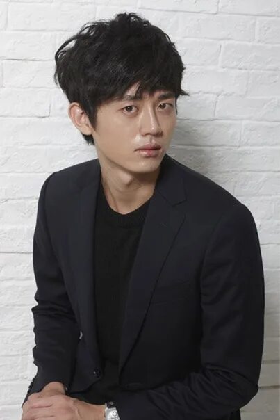 Seung joo. Lee seung joo лорен. Lee seung joo лорен. Ли чжэ хун. Ли дже ку.