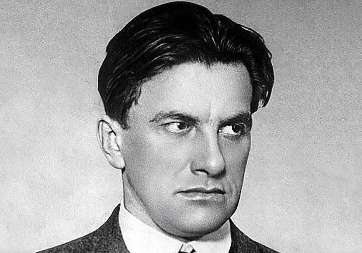Владимир маяковский биография личная жизнь Марьинцы прочитают стихотворения Владимира Маяковского