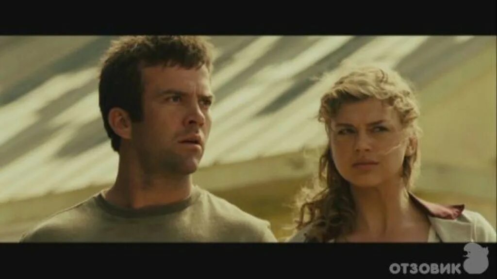 Пол беттани пастырь легион. Легион фильм 2010 старушка. Легион фильм 2010. Легион фильм 2010 глэдис. Легион фильм 2010 гавриил.