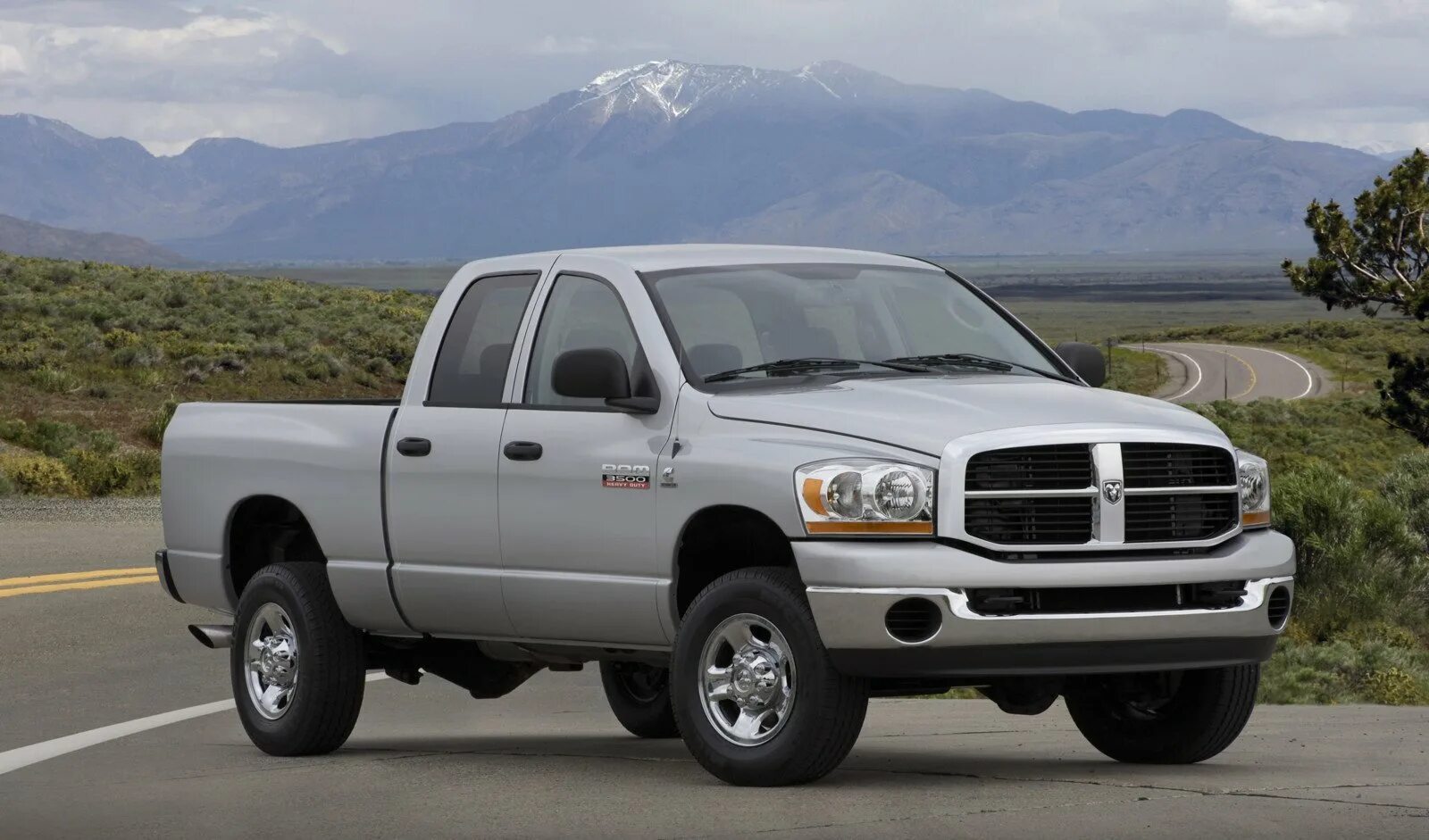 Додж рам поколения. Dodge Ram 2500 2007. Dodge Ram 2009. Dodge Ram 2500 2008. Dodge Ram 1997.