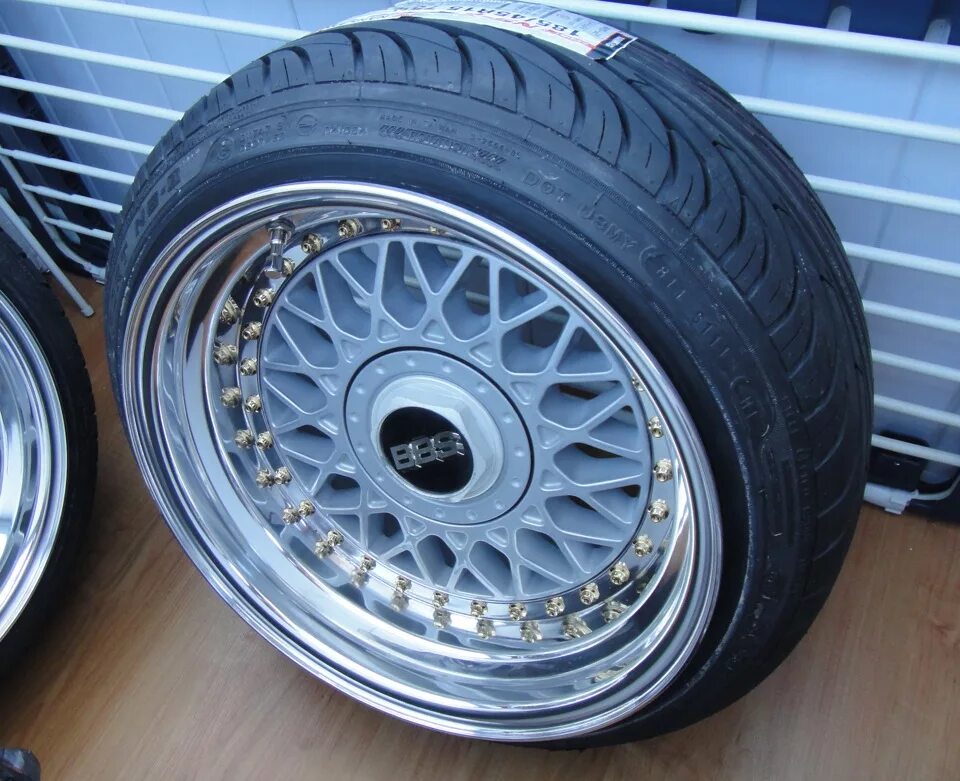 185 45 R15. 185 45 R15 8.5j. BBS RM r15 9j-9.5j et 0. BBS r15 4x108.