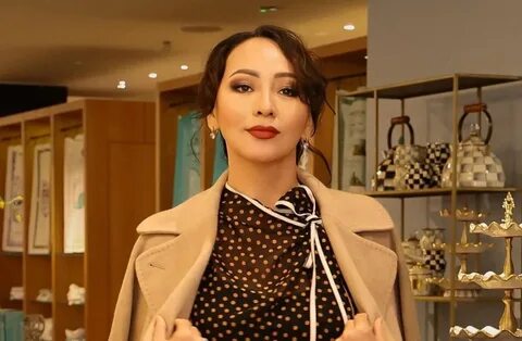 Dogistonlik etuk ayollar ishtirokidagi porno