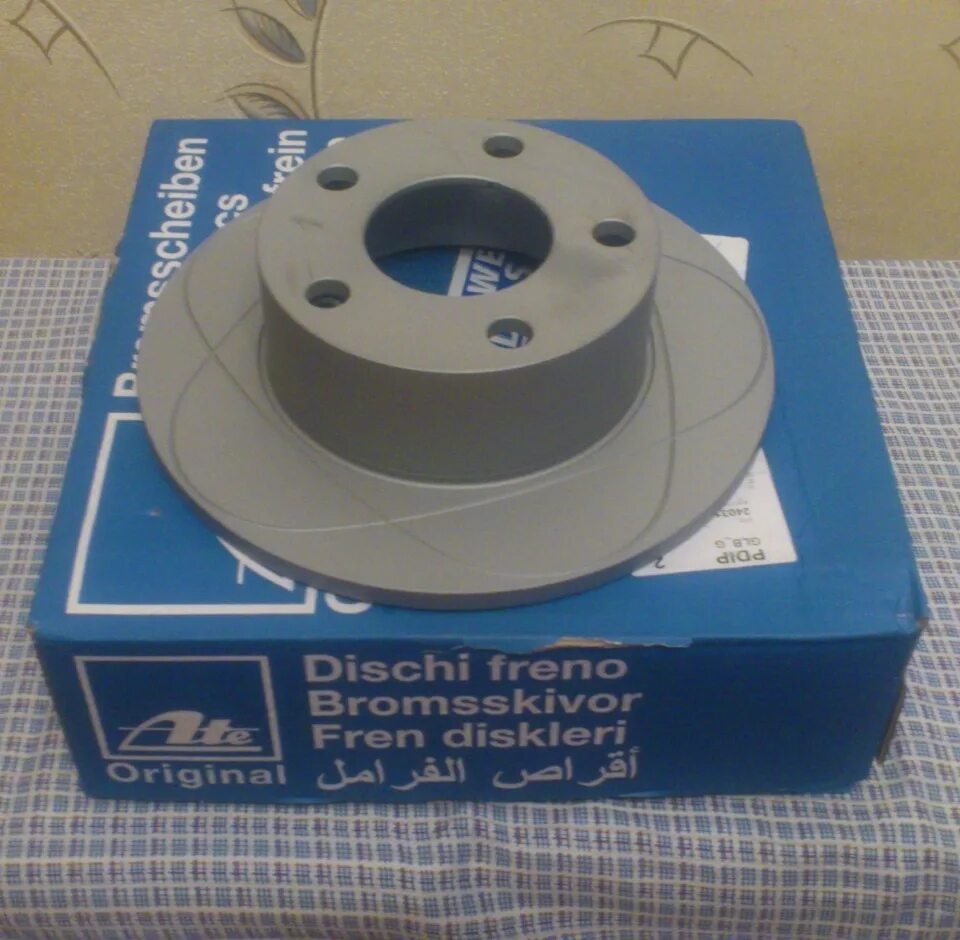 3. Brembo 08b35111 диск тормозной. Диски тормозной джетта. Зад. Brembo 09548810 тормозной диск.