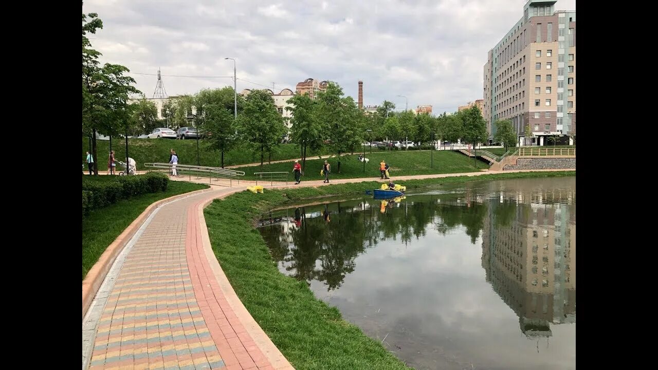 Площадь западного троекуровского пруда. Калитниковский пруд в Москве. Сквер у Калитниковского пруда. Таганский пруд. Калитниковский пруд в Москве реконструкция.