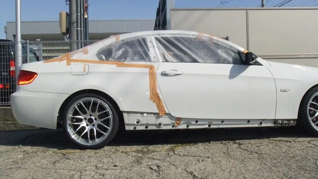 Распил бмв. Распил bmw e90. распил бмв е82. бмв 3 распилы. распил бмв 420i.