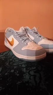 Продать кроссовки nike