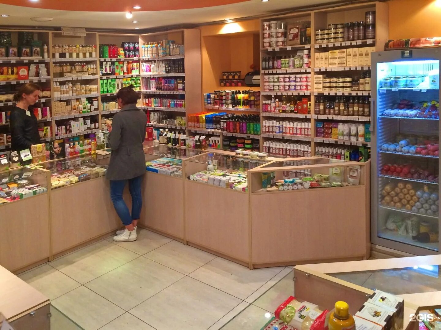 Индийский магазин пермь. Индийский магазин в нижнем новгороде на покровке. Ашанти нижний новгород магазин индийских товаров. Выставка индийских товаров в екатеринбурге. Индийский трикотаж.