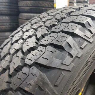 235 65 r17 108t