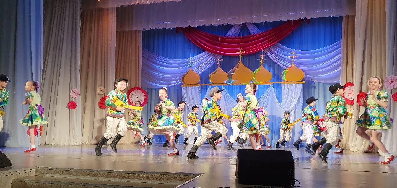 дк ростислав рославль. дк юбилейный рославль. дк юбилейный рославль. дк ростислав рославль. студия современного эстрадного танца микс.