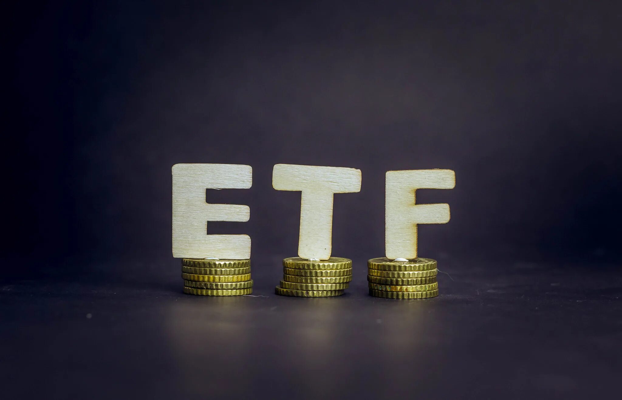 Etf бумаги. ETF фонды. Золотые ETF. Инвестиционные фонды ETF. Фонд ETF картинки.