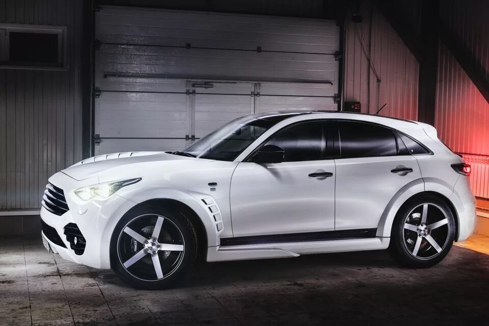 Обвесы infiniti. Инфинити fx37 renegade. обвес инфинити fx37 renegade. infiniti qx70 fx37. infiniti qx70 renegade.
