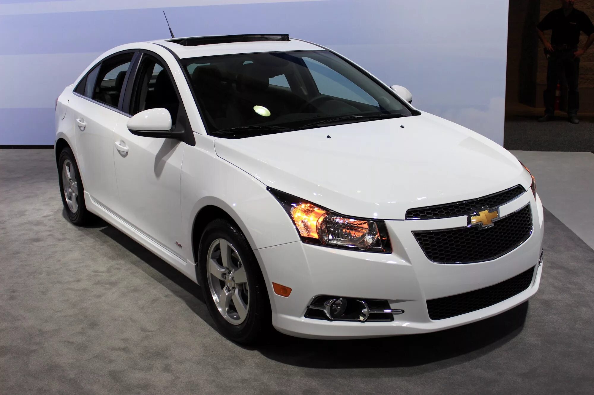 Chevrole Cruz. Chevrolet Cruze 2015. Chevrolet Cruze 2015 Tuning. Chevrolet Cruze 2014. Гудит шевроле круз