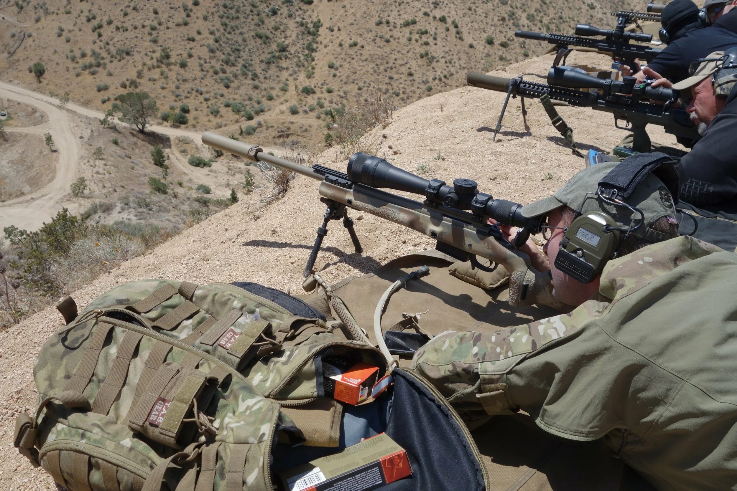 Long range 2. Long range shooting simulation 3. Long range 2. Long range 2. L129a1 винтовка.