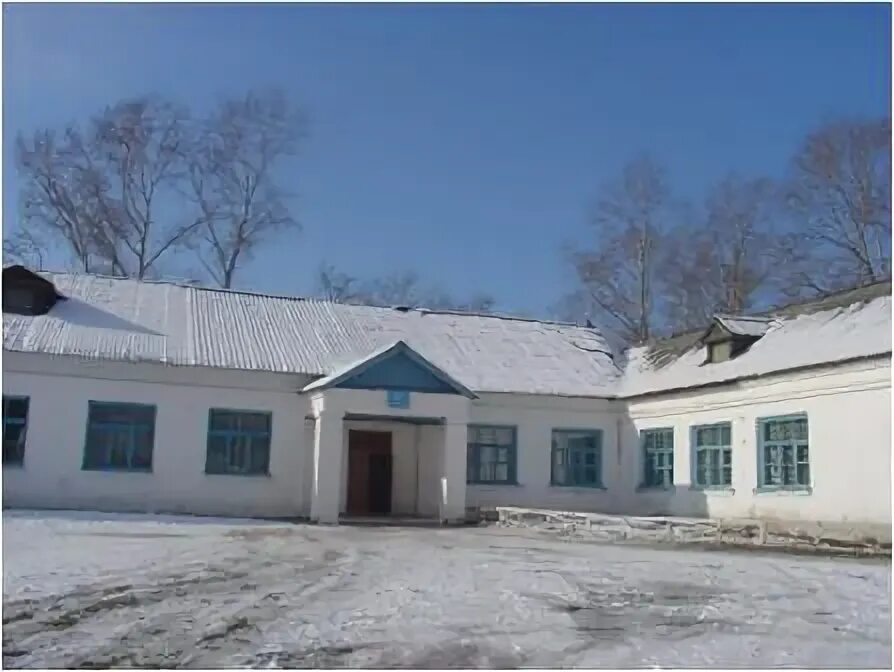 Бикин стадион. Город бикин хабаровский край. Школа 6 бикин. 5 школа город бикин хабаровский край. Бикин (город).