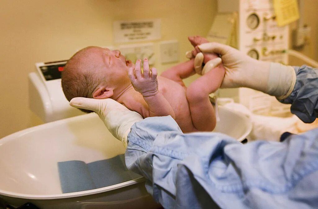 Беременные женщины рожают. Подросток рожает. Роды беременных подростков. Подросток рожает. Подросток рожает.