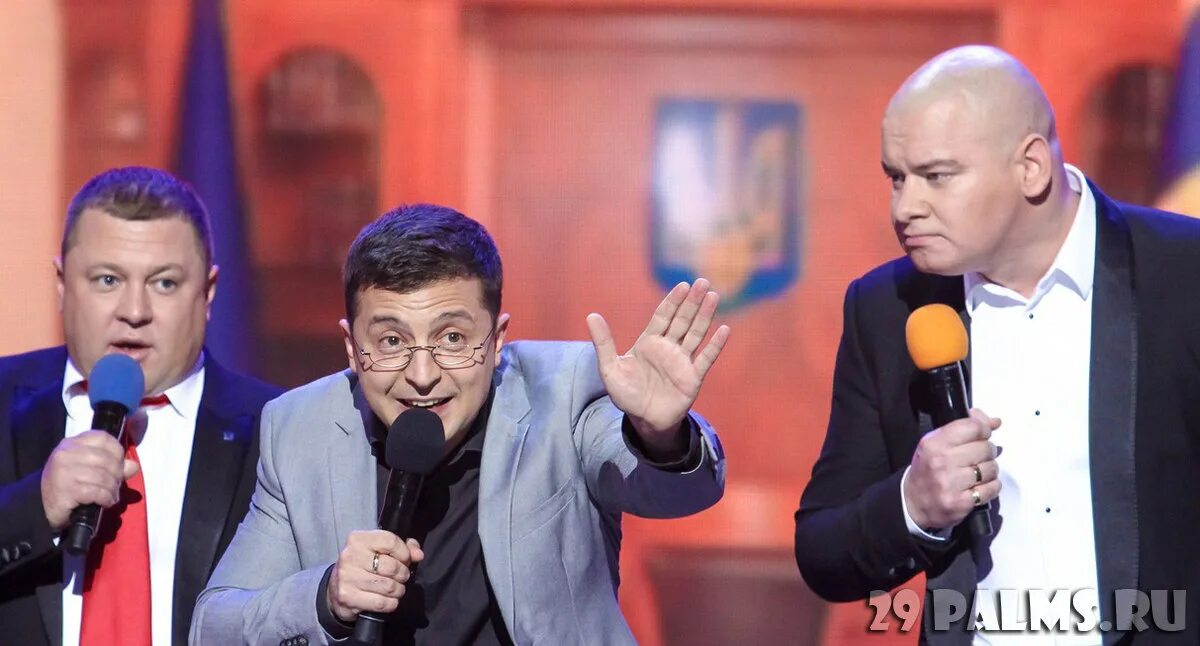 95 квартал телефон. 95 квартал квн. Квартал 95. Участники шоу квартал 95. 95 квартал телефон.