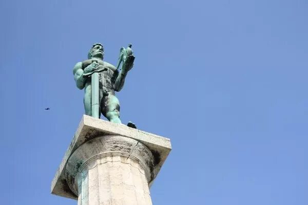 Фото белграда сегодня. Сербия город белград. Сербия столица белград. Дунай пересох. Дунай пересох.