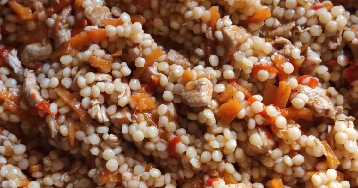 Сколько по времени варить птитим. Кускус птитим. крупа птитим. птитим с морковью. птитим фото.