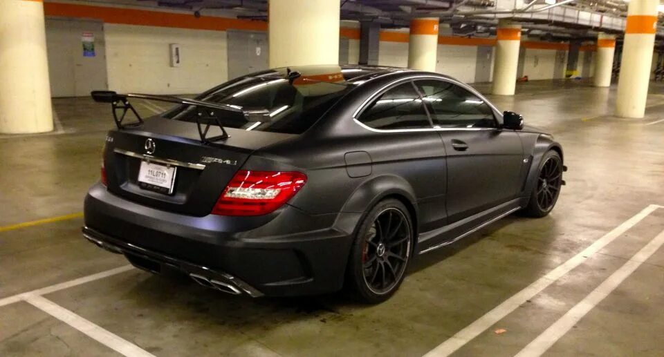 мерседес 222 черный тонированный. мерседес w204 амг. мерседес w204 рестайлинг amg черный. мерседес амг 63 s черный. Mercedes benz w204 черный.