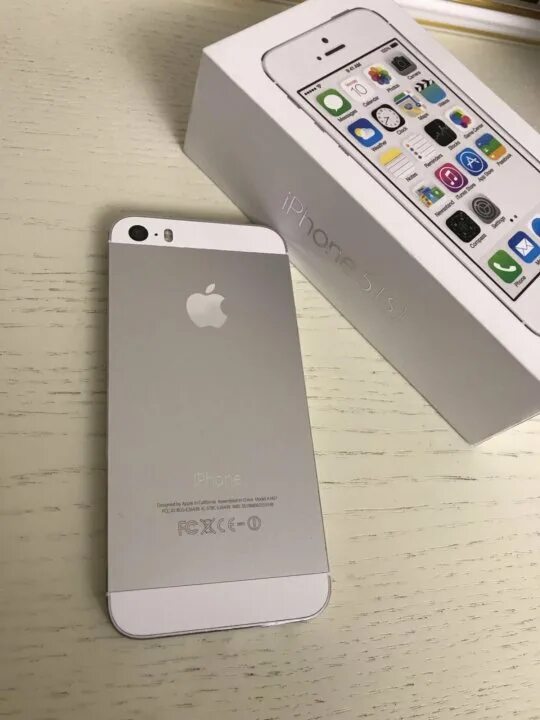 Iphone 5 2. Айфон 5s белый. Iphone 5s белый 16gb. Iphone 5 белый. Alphon5s.