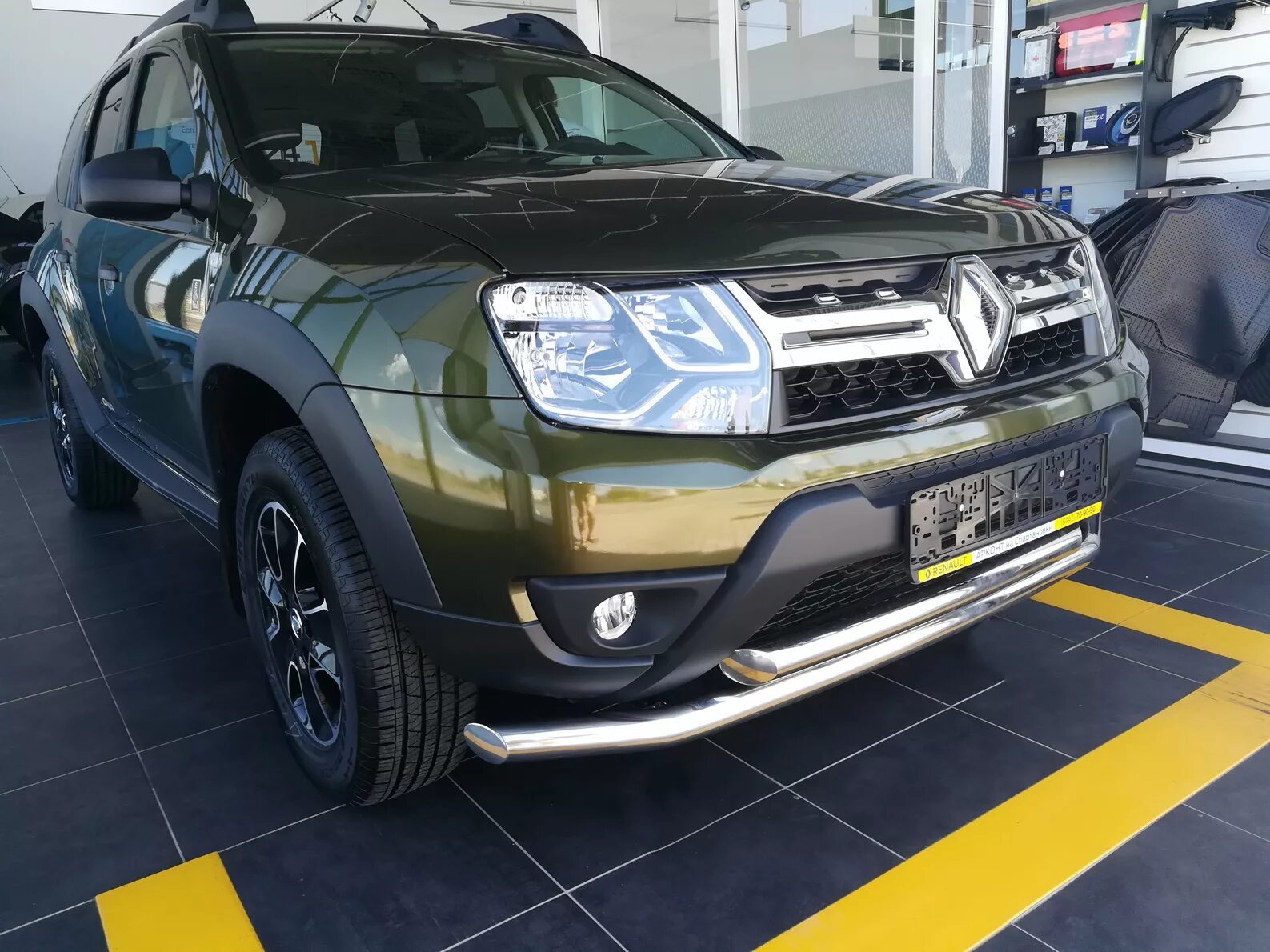 Бампер дастер 2025. Бампер рено дастер 2017. защита бампера renault duster 2025. renault duster 2015 защита переднего бампера. защита переднего бампера renault duster.