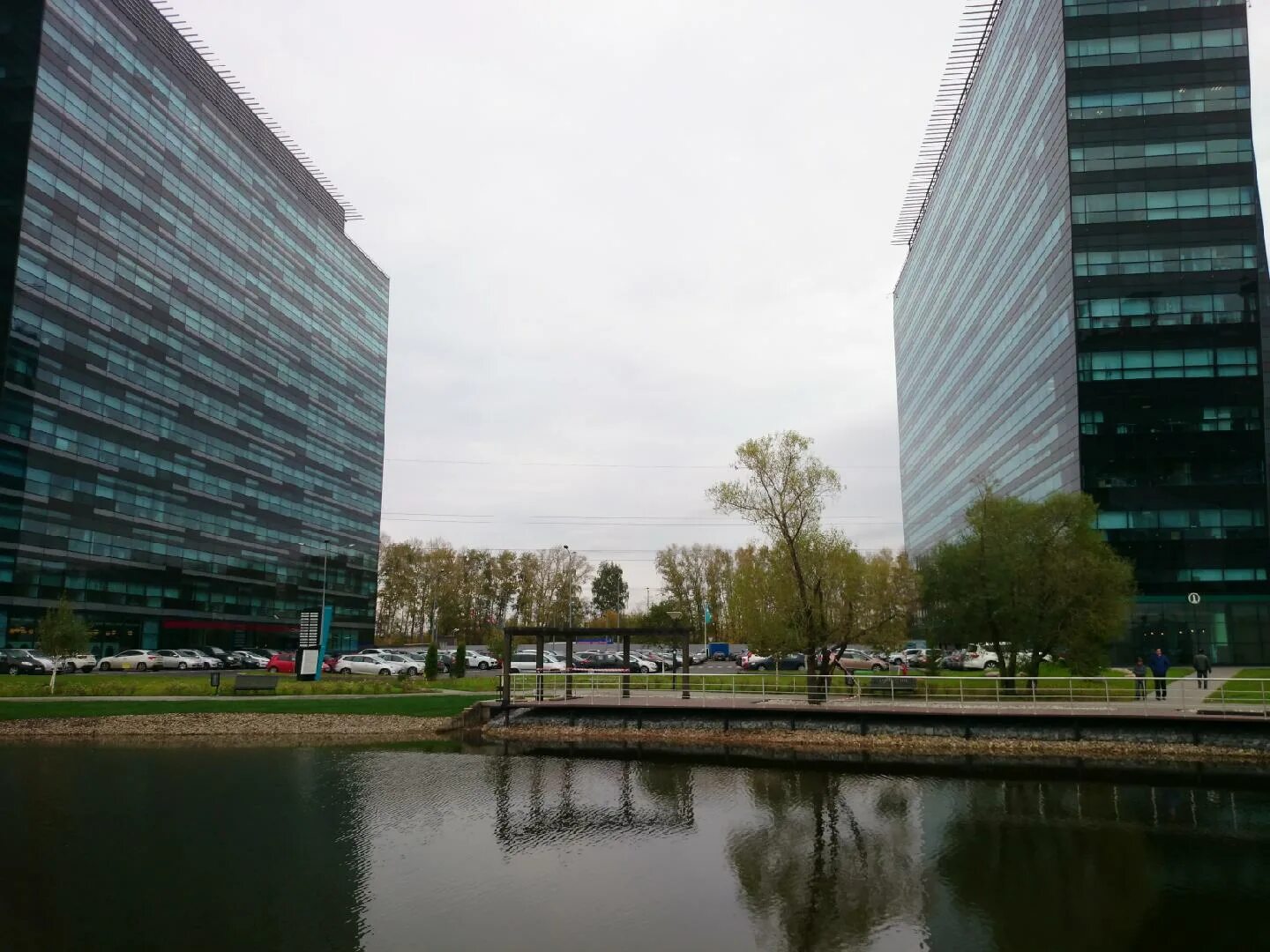 Работа бизнес парк. Работа бизнес парк. Работа бизнес парк. Пруд химки бизнес парк. Ленинградская ул.