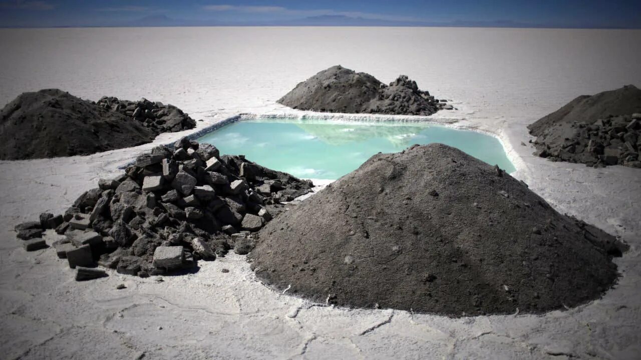 Боливия ресурсы. Полезные ископаемые Боливии. Боливия природные ресурсы. Добыча полезных ископаемых в Аргентине.