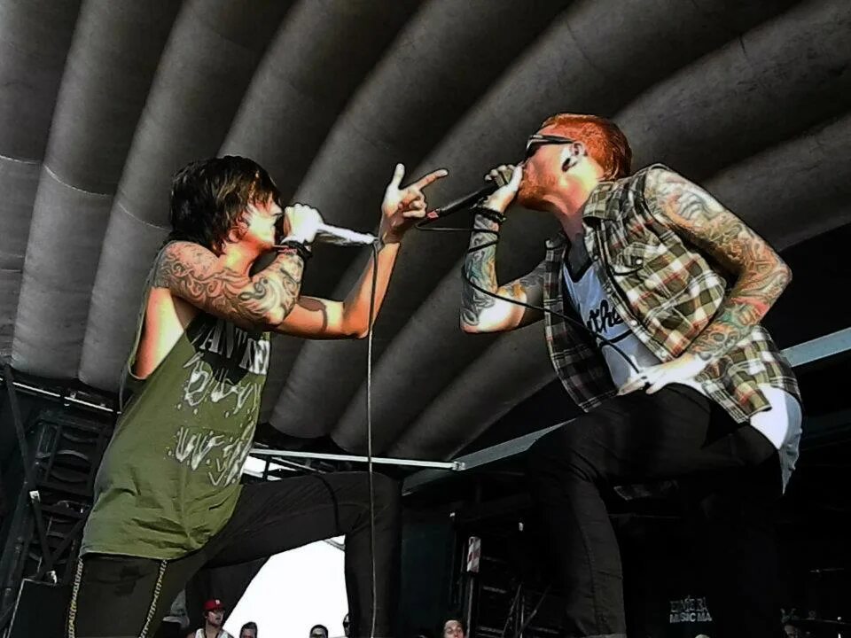 Kellin quinn king for a day. King for a day pierce the veil feat. Pierce the veil king for a day. Kellin quinn king for a day. Pierce the veil king for a day.