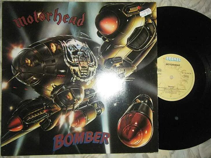 Motorhead bomber. Motorhead bomber 1979. Motorhead bomber альбомы обложки. Моторхед бомбер. Моторхед бомбер.