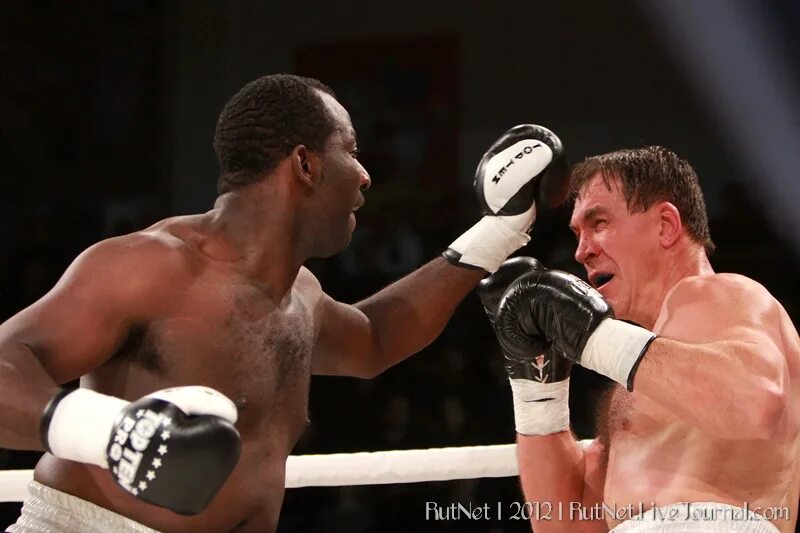 Олег маскаев в молодости. Бек бой. Олег маскаев 2020. Бек бой. Бек бой.